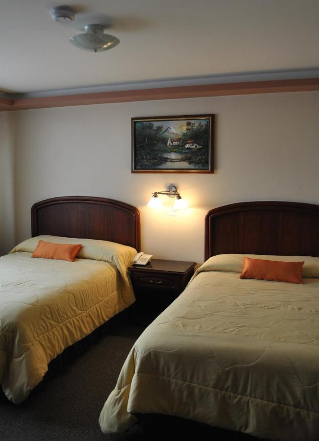 Hotel Makroz Latacunga Zewnętrze zdjęcie